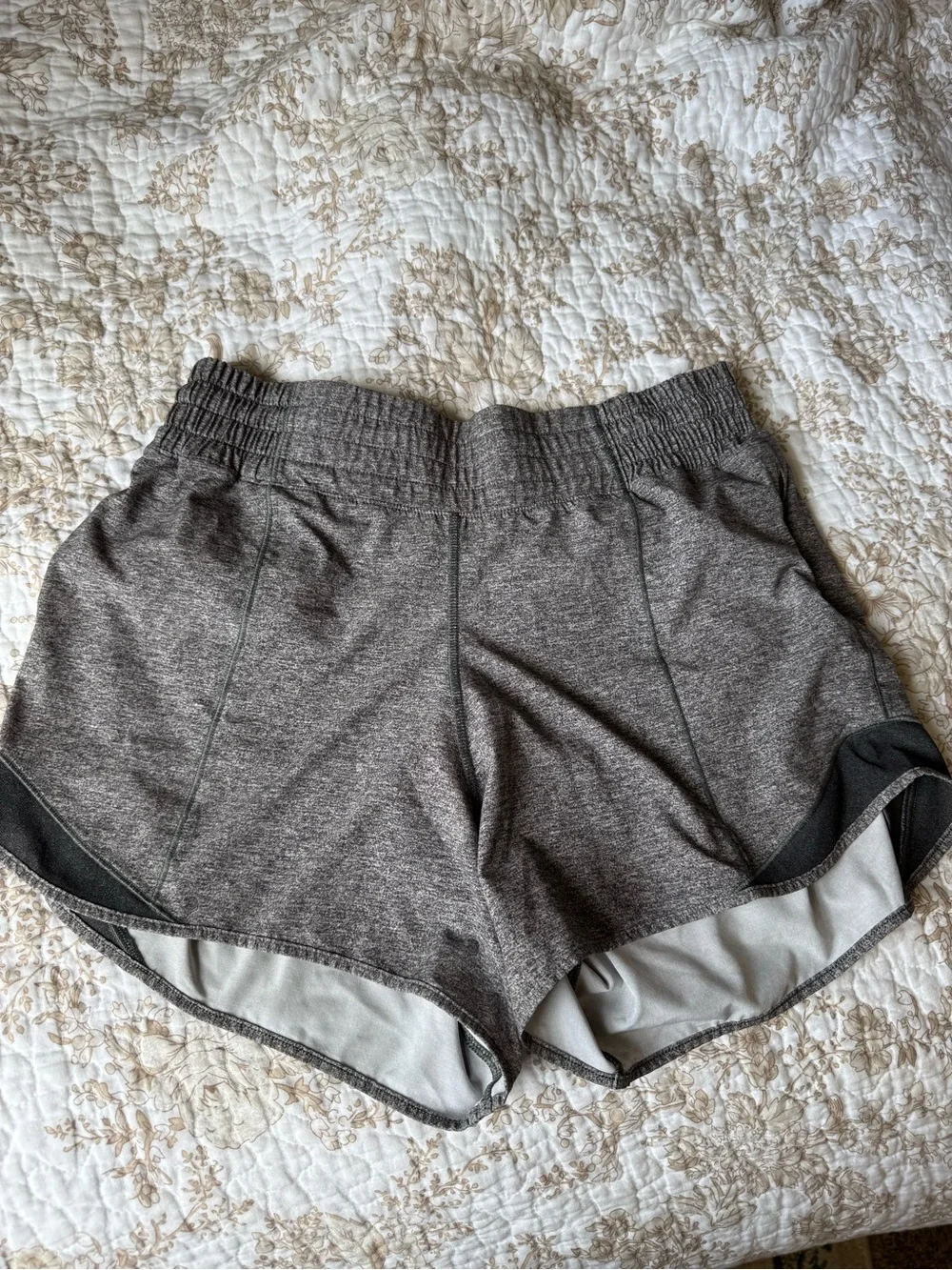 Lululemon Women’s Athletic Shorts — Charcoal Gray Stretch - Picture 1 of 3